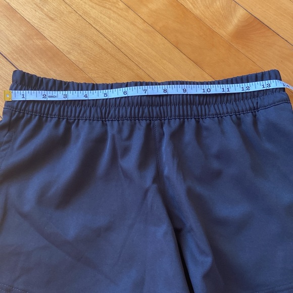 Puma running shorts XS - Picture 3 of 4
